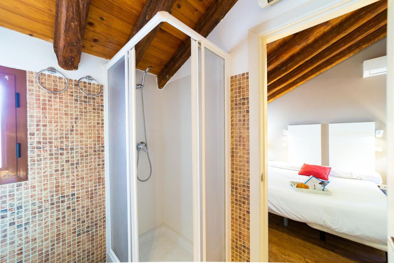 Apartamentos Puerta Del Sol I Madrid Ngoại thất bức ảnh