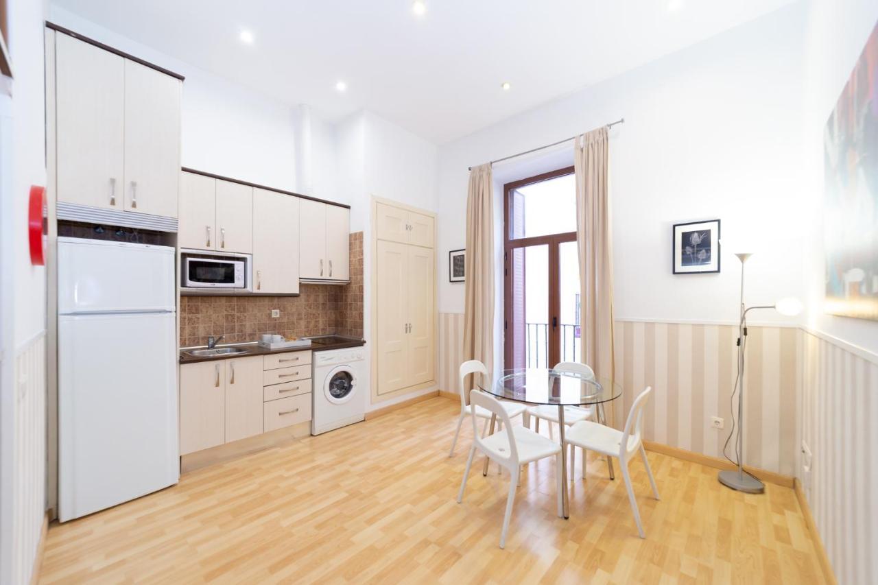 Apartamentos Puerta Del Sol I Madrid Ngoại thất bức ảnh