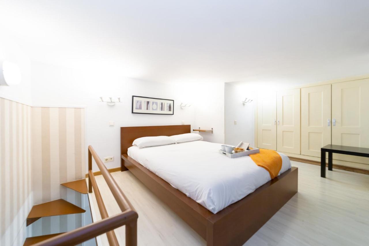 Apartamentos Puerta Del Sol I Madrid Ngoại thất bức ảnh